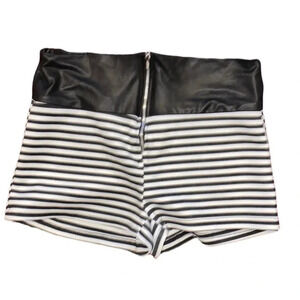 Valia Fashion  striped high waisted shorts Sz S